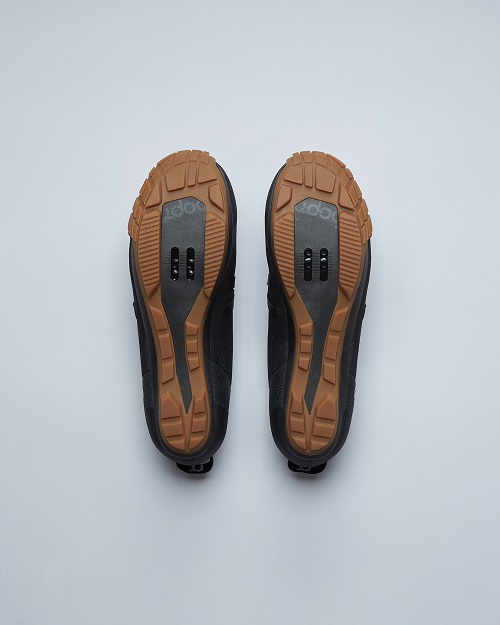 Distanza Carbon Cinder Black